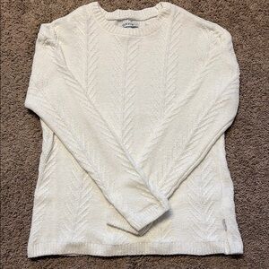 Orvis White Crew Neck Sweater